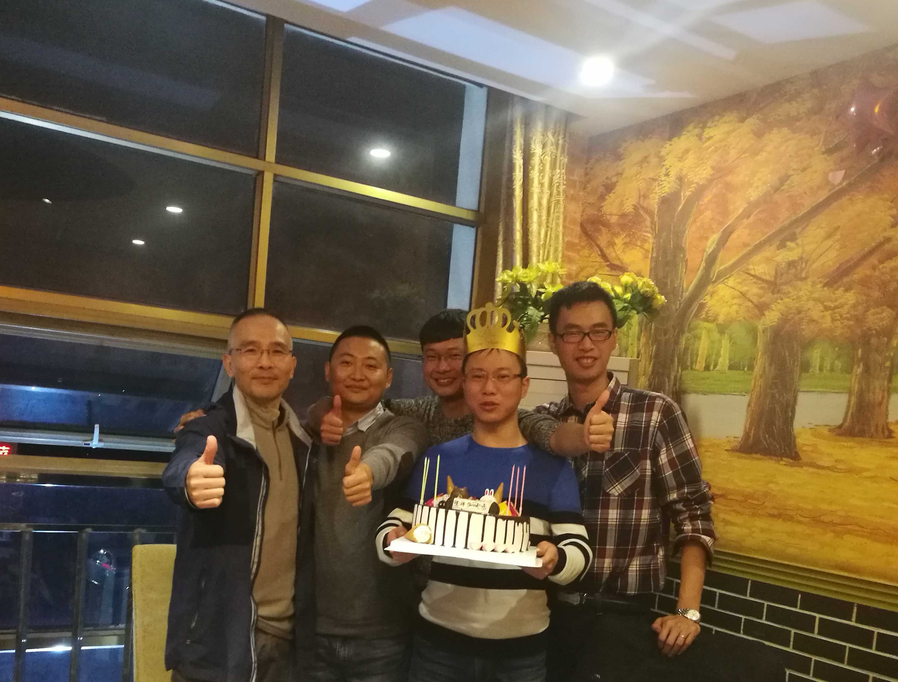 91视频官网APP的小夥伴們